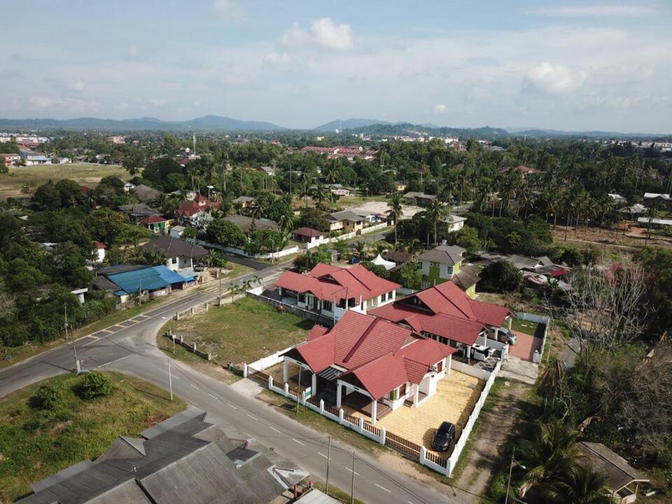 Wan'S Beach Guest House Dungun Luaran gambar
