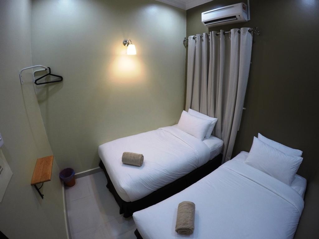 Wan'S Beach Guest House Dungun Bilik gambar